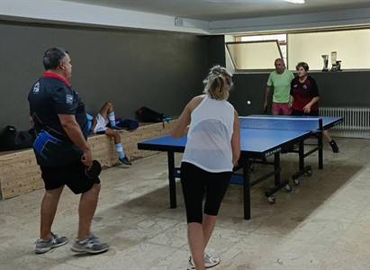 partido-entrenamiento-tenis-mesa-club-el-tejar.jpeg