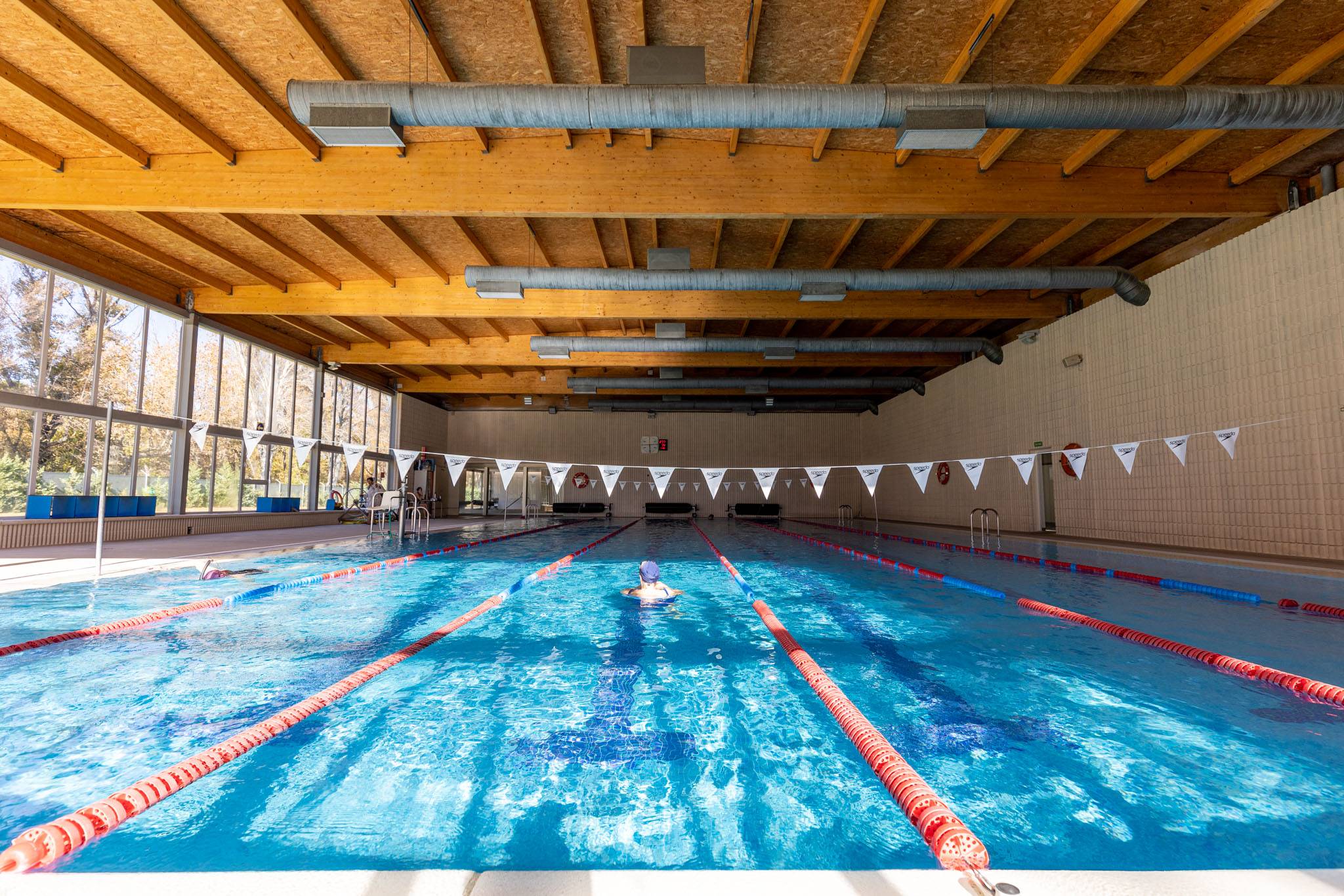 El tejar de somontes PISCINA CBIERTA.jpg